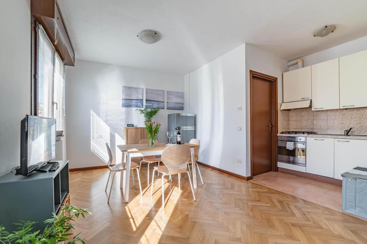 Parma Parco Ducale Duplex Apartment With Parking Ngoại thất bức ảnh